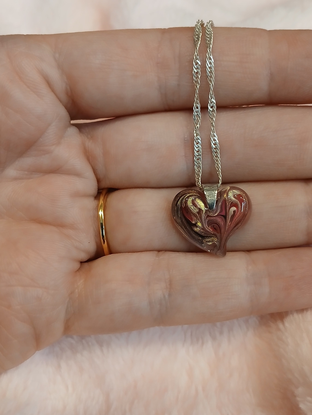 Heart Shaped Pendant Necklace in Pink and Gold - Picture 3 of 9